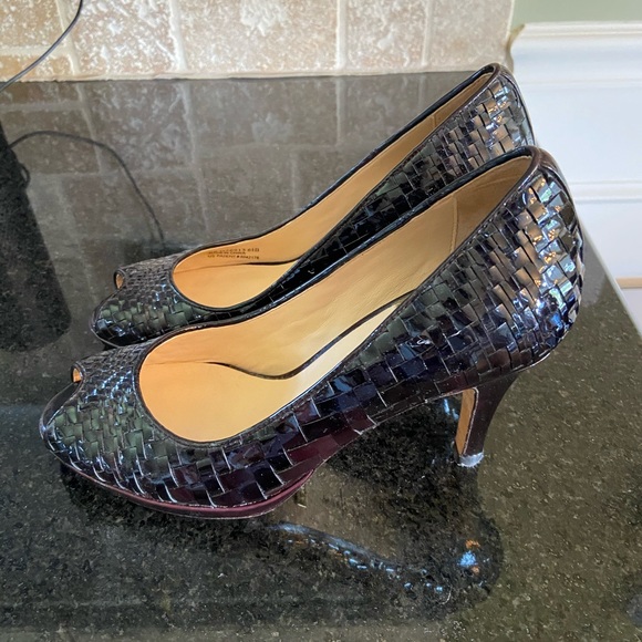 Cole Hann peek-a-boo toe high heels - Picture 2 of 4